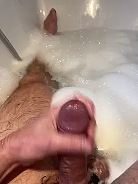 LivingLegend1978 online show from November 16, 2:52 pm