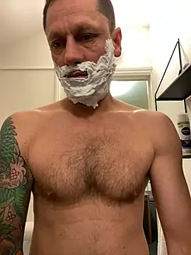 Yourhotboy 42 online show from February 25, 9:13 pm