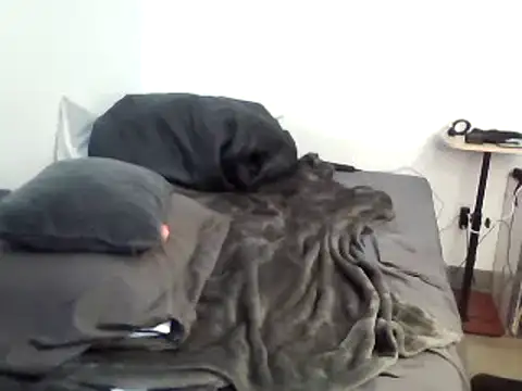 Iliketocooksquirt25 online show from March 6, 6:16 pm