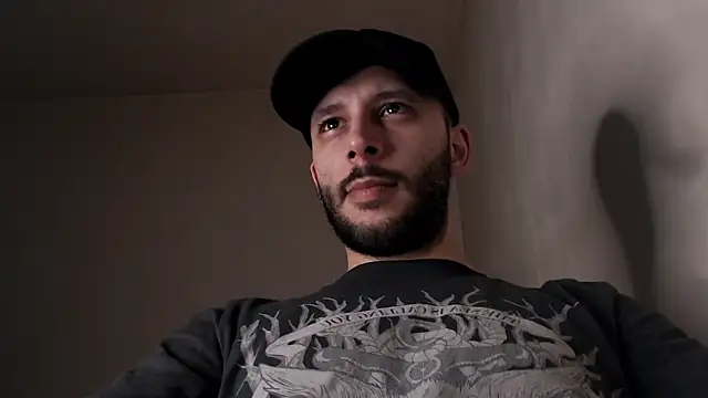 henryaxe online show from March 31, 10:17 am