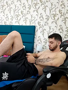 Michael magno online show from March 3, 5:42 pm