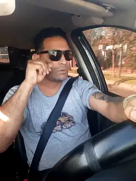 hecwil8 online show from October 3, 11:48 am