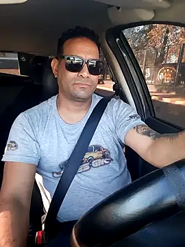 hecwil8 online show from October 2, 11:25 am