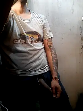 hecwil8 online show from September 10, 7:12 pm