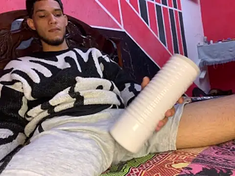 tanned boy online show from April 23, 12:40 pm