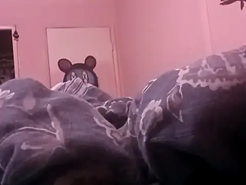 Blkstylion online show from April 23, 1:46 pm