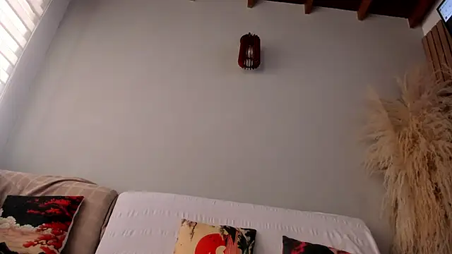 Snapshot of neo_dimou_ chatting on October 14, 12:01 pm neo dimou online show from October 14, 12:01 pm