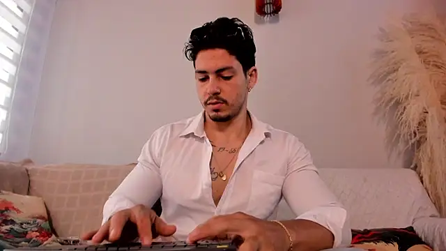Snapshot of neo_dimou_ chatting on September 18, 12:07 pm neo dimou online show from September 18, 12:07 pm