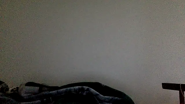 Snapshot of molozeb chatting on October 3, 6:18 am molozeb online show from October 3, 6:18 am