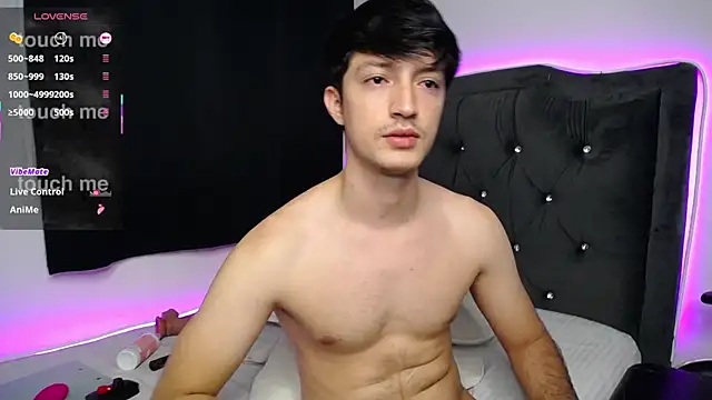 henry diiaz online show from December 20, 8:21 am