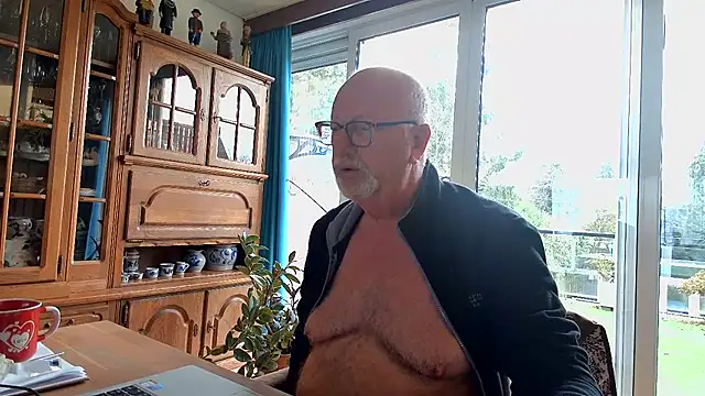 sperpa online show from February 5, 3:41 pm