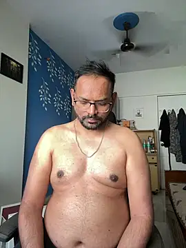 lovbombayduck11 online show from June 21, 9:48 am