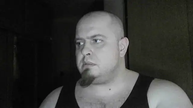Snapshot of perversalus chatting on February 1, 1:02 am perversalus online show from February 1, 1:02 am