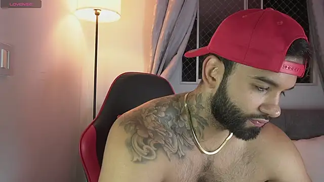 MarkHazze online show from April 24, 1:30 am