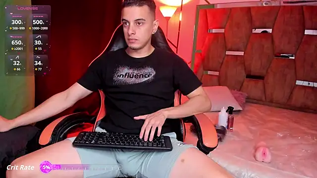 Maximo   online show from November 21, 9:36 pm