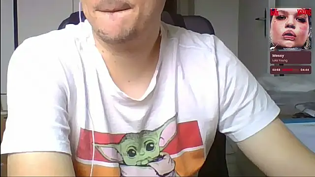 ShiitakeBR online show from October 7, 3:49 pm