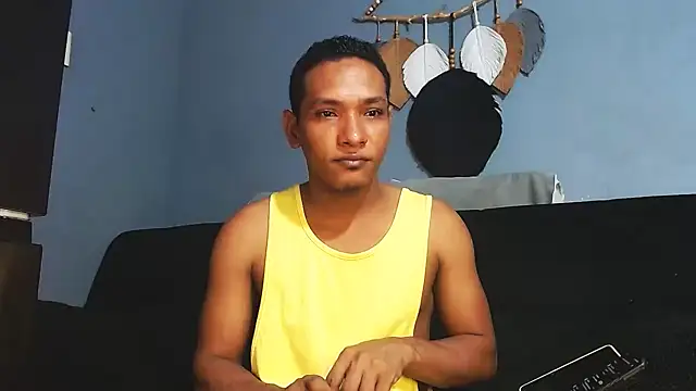 Grandeygruesa1 online show from March 12, 5:59 am