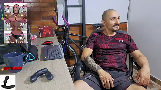Marck Muscle online show from June 3, 11:43 pm