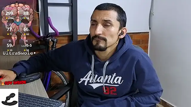 Snapshot of Marck_Muscle chatting on October 14, 4:30 am Marck Muscle online show from October 14, 4:30 am