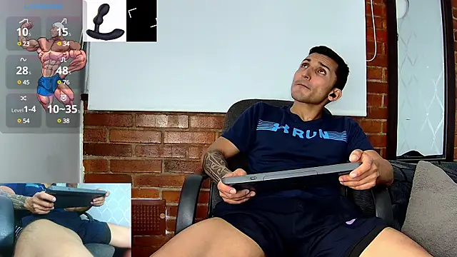 Snapshot of Marck_Muscle chatting on January 9, 2:43 am Marck Muscle online show from January 9, 2:43 am