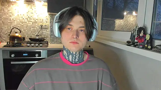  torfin  online show from February 5, 5:25 am