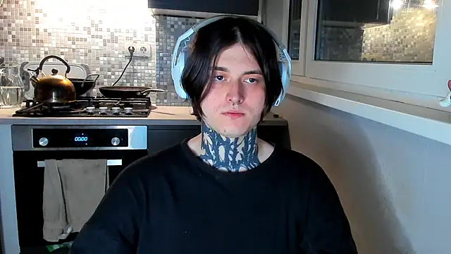  torfin  online show from April 26, 11:12 pm