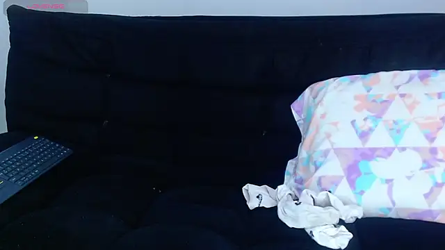 Tristan-bm online show from April 22, 1:38 pm