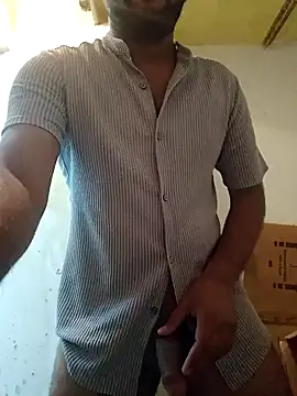 Snapshot of Vickyy_001 chatting on October 10, 9:25 am Vickyy 001 online show from October 10, 9:25 am