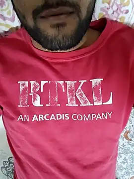 Snapshot of Vickyy_001 chatting on February 6, 4:25 pm Vickyy 001 online show from February 6, 4:25 pm