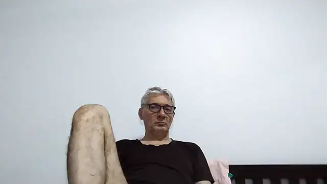 BIGUNCUTHARDCOCK online show from February 22, 7:32 am