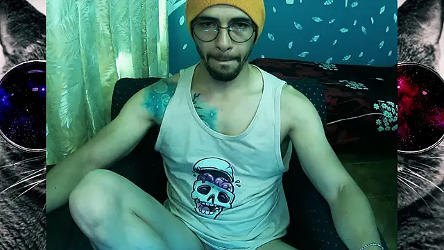 Snapshot of ponzothc chatting on September 17, 7:26 pm ponzothc online show from September 17, 7:26 pm