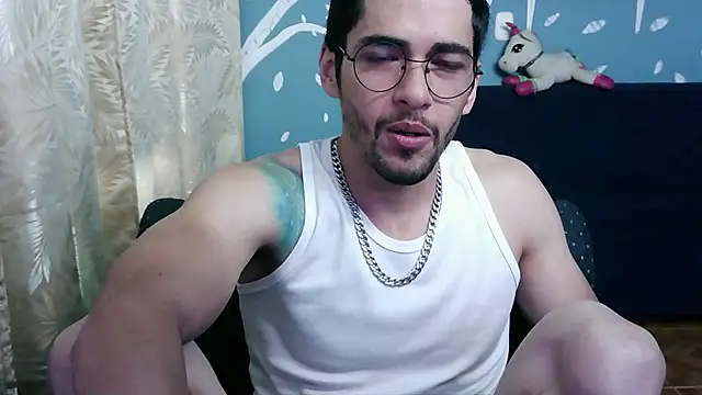 Snapshot of ponzothc chatting on October 11, 9:08 pm ponzothc online show from October 11, 9:08 pm