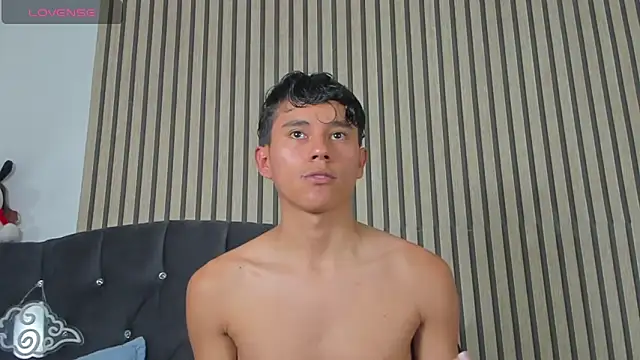 Angel esteban fx online show from April 23, 7:38 pm