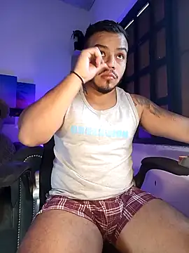 Snapshot of Naughty_Charly chatting on September 29, 1:08 pm Naughty Charly online show from September 29, 1:08 pm