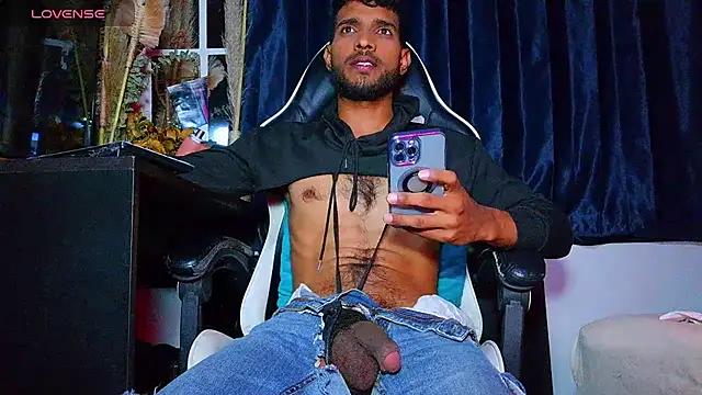 the dog lian online show from April 17, 11:51 pm