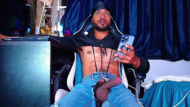 the dog lian online show from March 25, 12:31 pm