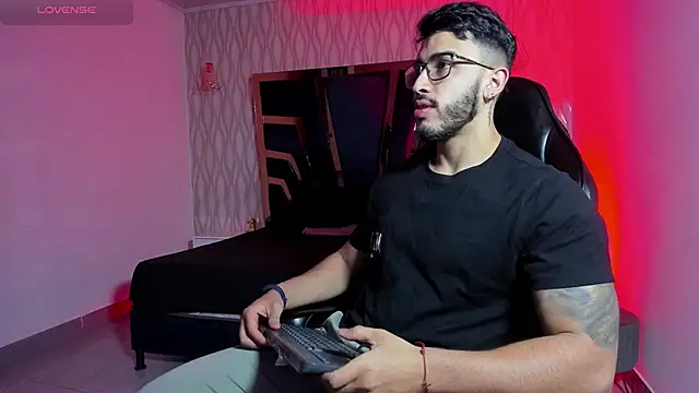 Liam Kleiin online show from April 23, 11:37 am