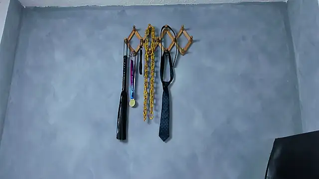 JuanBlade online show from January 12, 5:50 pm