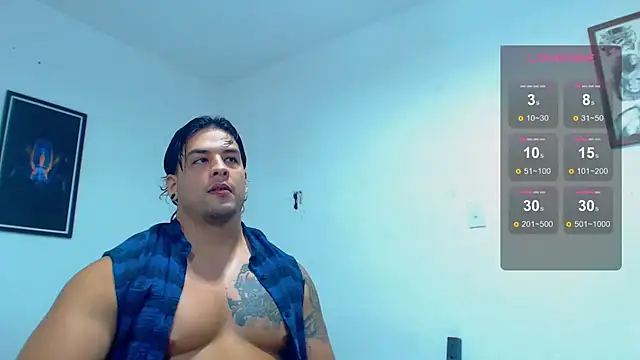 Snapshot of SilvaBranko chatting on December 18, 6:03 pm SilvaBranko online show from December 18, 6:03 pm