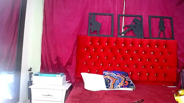Snapshot of _Thomas_hot_ chatting on March 18, 1:02 am Thomas hot online show from March 18, 1:02 am