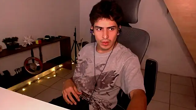 Thieves9 online show from December 4, 5:03 am