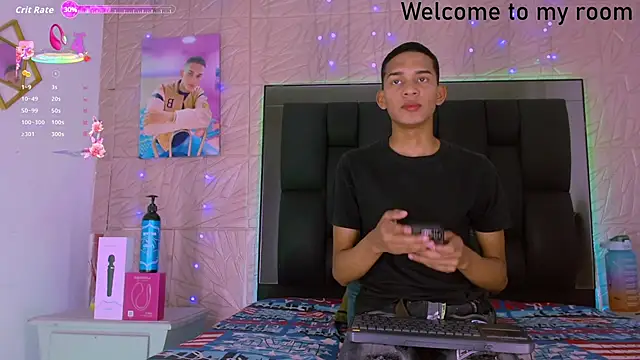 Snapshot of dilan_alfonzo chatting on October 14, 7:43 pm dilan alfonzo online show from October 14, 7:43 pm