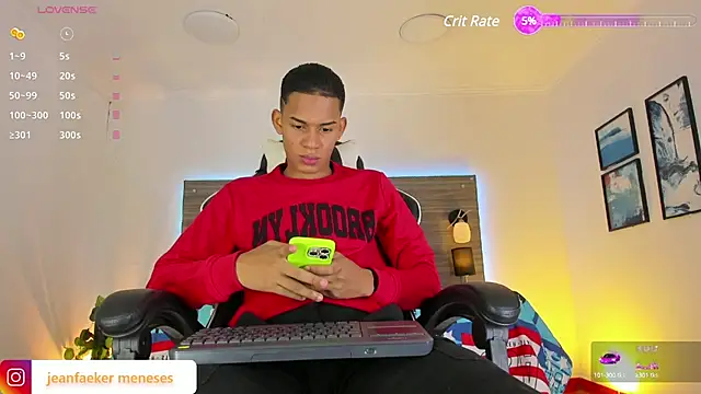 Snapshot of dilan_alfonzo chatting on January 3, 7:29 pm dilan alfonzo online show from January 3, 7:29 pm