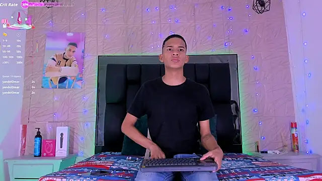 Snapshot of dilan_alfonzo chatting on September 16, 7:58 pm dilan alfonzo online show from September 16, 7:58 pm