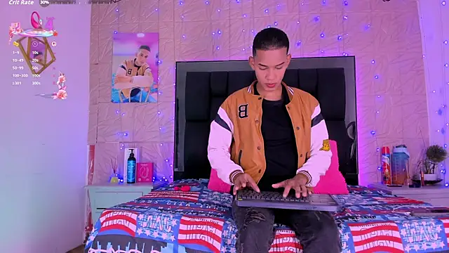 Snapshot of dilan_alfonzo chatting on September 19, 8:30 pm dilan alfonzo online show from September 19, 8:30 pm
