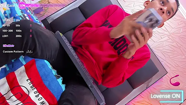 Snapshot of dilan_alfonzo chatting on March 17, 12:36 pm dilan alfonzo online show from March 17, 12:36 pm