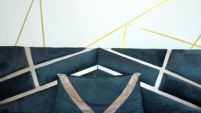 thiago19s online show from April 25, 1:41 pm