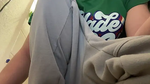 czruz online show from November 2, 10:58 pm