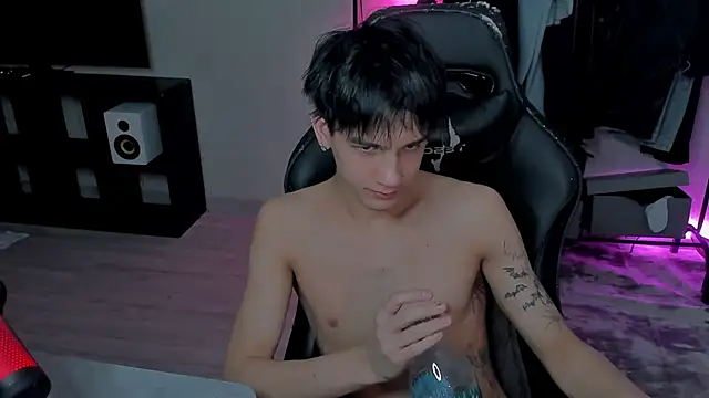 MarkBrowniii online show from February 23, 11:25 pm