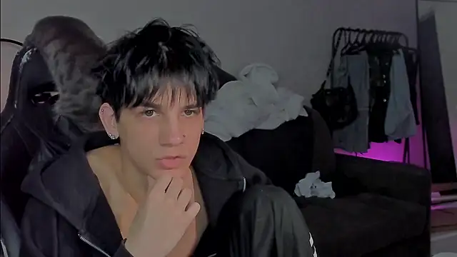 MarkBrowniii online show from January 21, 8:00 pm